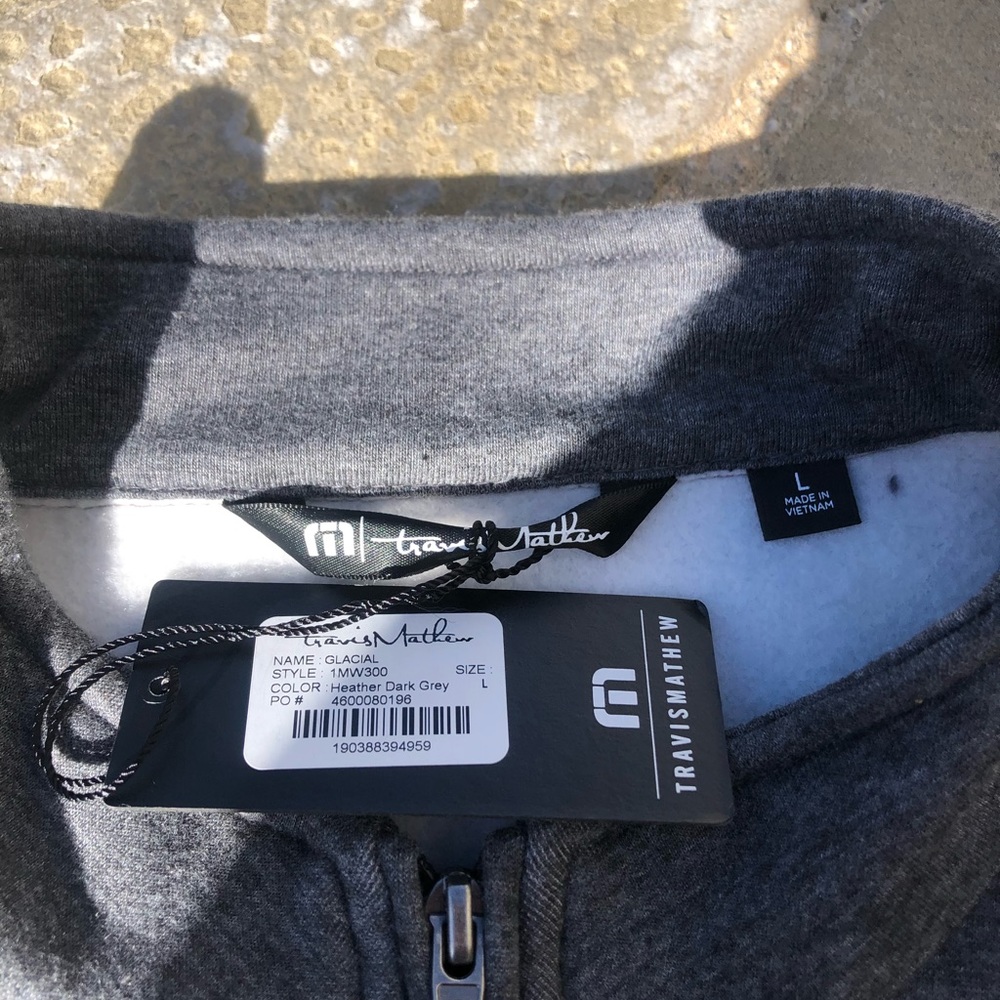Travis Mathew Jacket - Picture 2 of 4